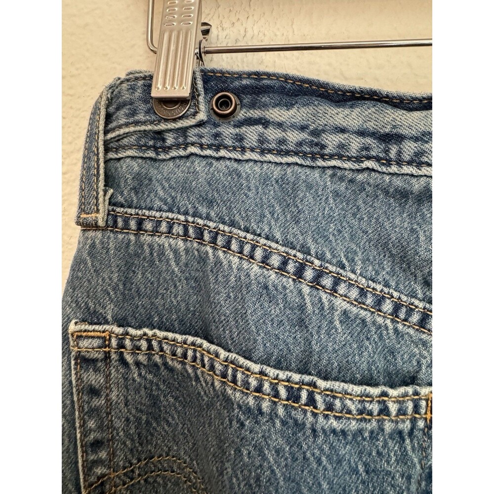 Levis Jeans Womens Blue Baggy Wide Leg Denim Medium Wash Loose Fit 30x33 90s - Picture 4 of 9